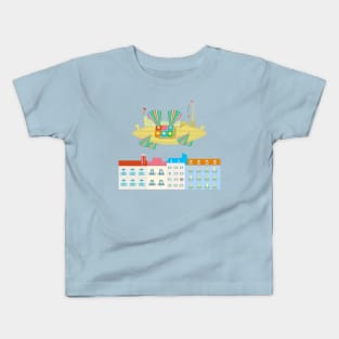 Flapping Fans Dirigible Flying Machine Flying Over City Kids T-Shirt